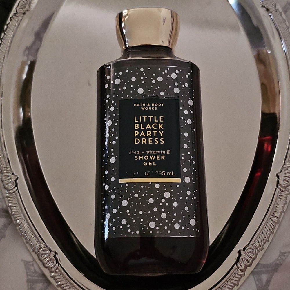 🌞 5 For $25 New Bath & Body Works Little Black Party Dress Shower Gel